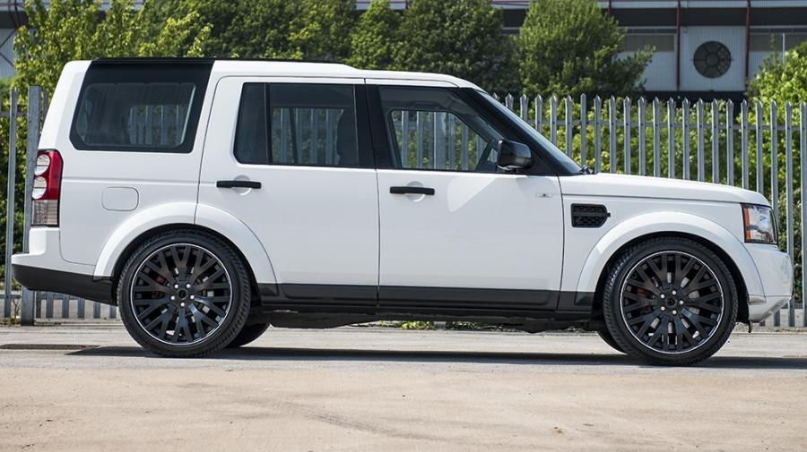  Land Rover Discovery RS300 by Project Kahn 2014 года  (фото 3 из 9)